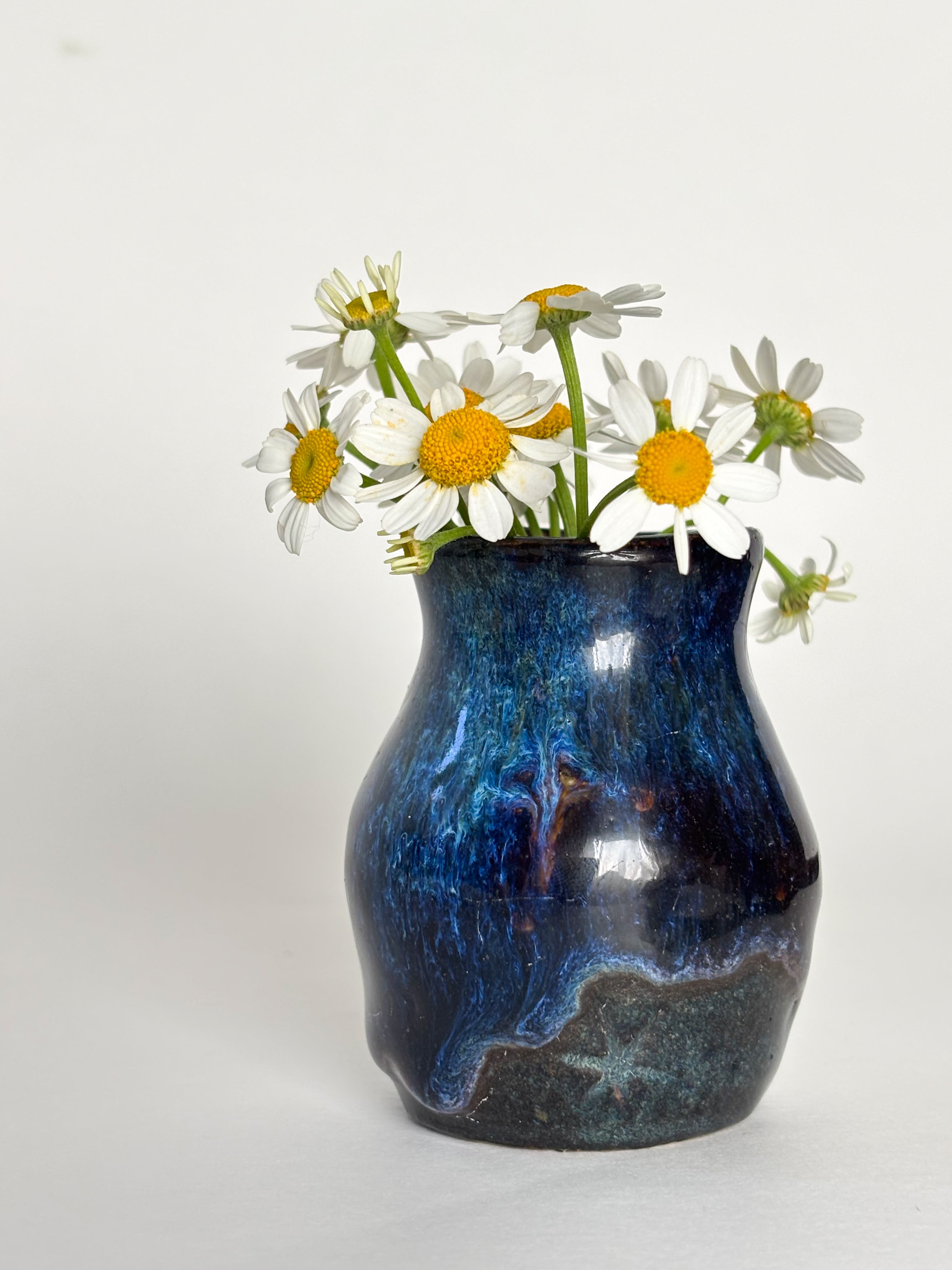 Preview fall Deep Blue Sky mini vase