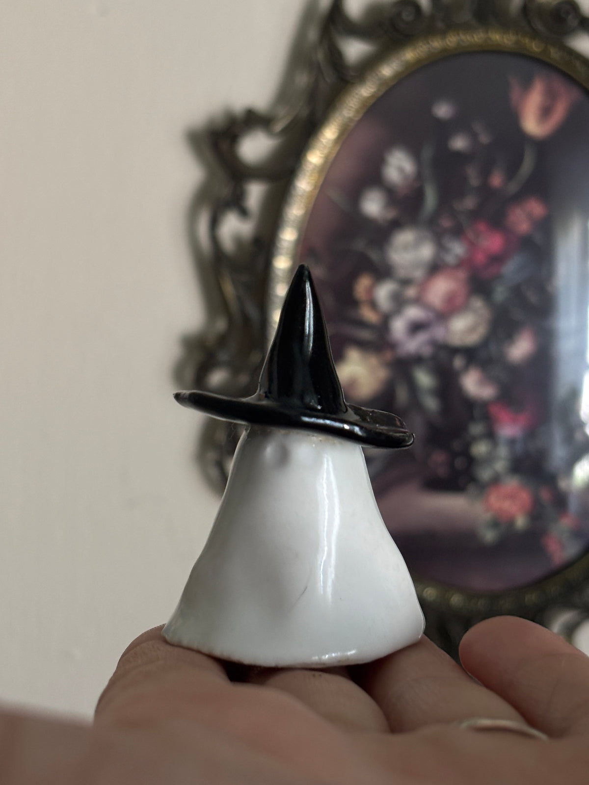 Witchy Ghosties