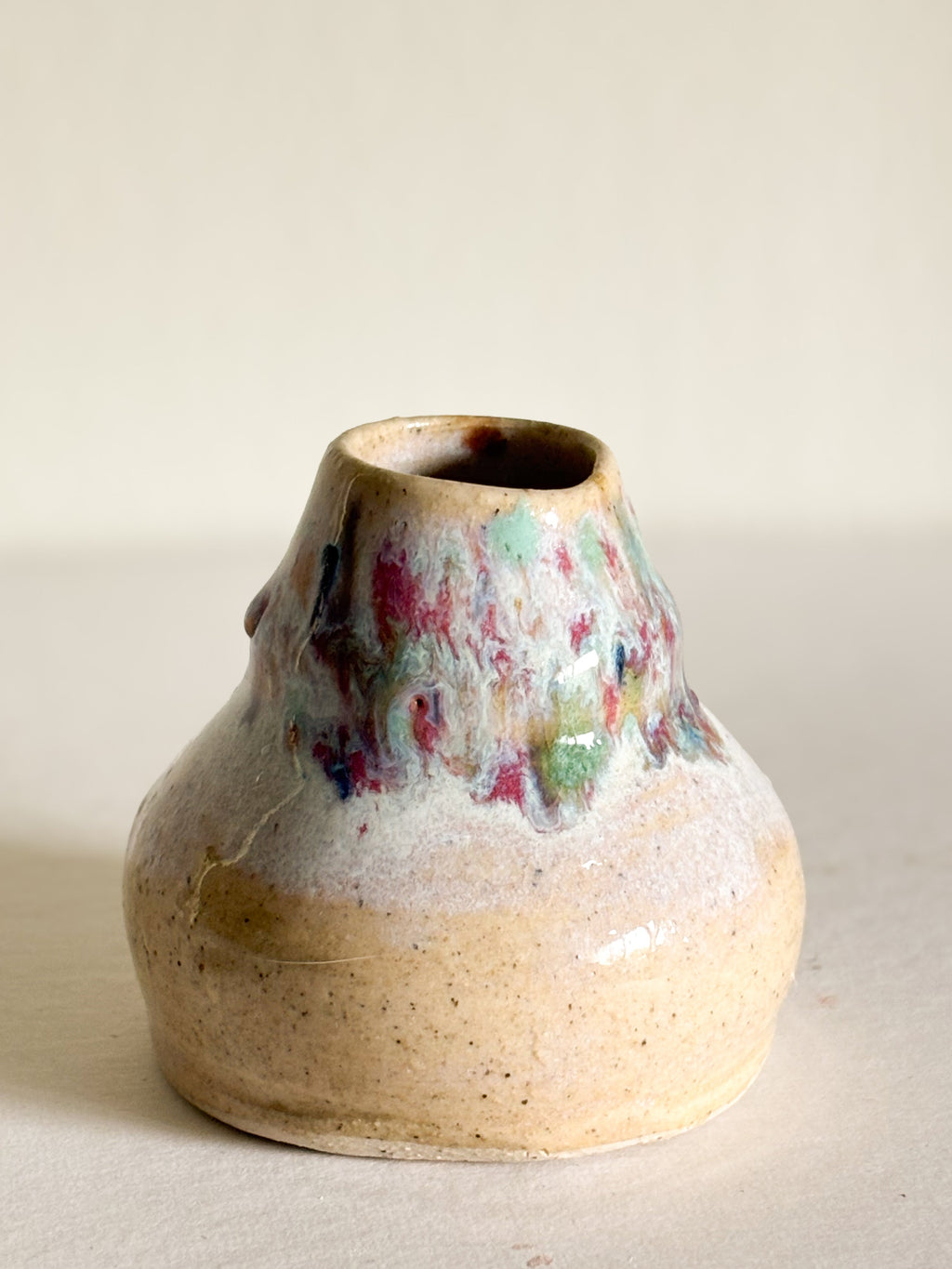 Dottie Bud Vase